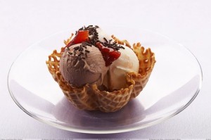 Mix-Ice-Cream-Bowl-in-Plate
