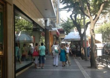 Τέσσερις Κυριακές ανοιχτά τα καταστήματα στη Δυτική Μακεδονία