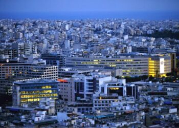 Αυτό είναι το σχέδιο για τον φόρο ακινήτων – Όλες οι αλλαγές και παραδείγματα