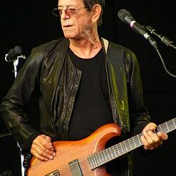 Οι μουσικές επιλογές του e-ptolemeos.gr, Lou Reed – Dirty Boulevard