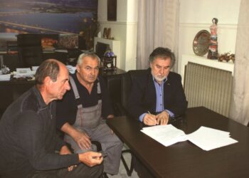 ΔΗΜΟΣ ΣΕΡΒΙΩΝ – ΒΕΛΒΕΝΤΟΥ: Υπογραφή σύμβασης για την επισκευή της στέγης του Κοινοτικού Καταστήματος στην Τ.Κ. Κρανιδίων