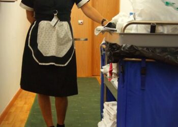 Αγγελία ξενοδόχου με «μισθό» φαγητό και στέγη!