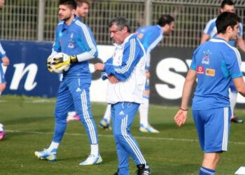 Εθνική Ελλάδας: Κρατάει κλειστά τα χαρτιά του ο Σάντος