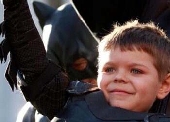 Πεντάχρονος ηρωικός «Μπάτμαν» σώζει το Σαν Φρανσίσκο από τους κακούς