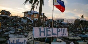 Φιλιππίνες: Χιλιάδες νεκροί, αγνοούμενοι και τραυματίες από τον τυφώνα