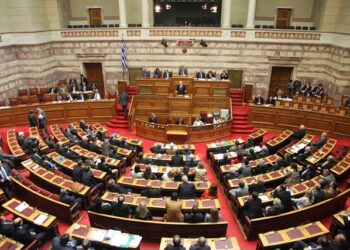 Βουλή: Νέα κοινοβουλευτική ομάδα απέκτησε η Βουλή, την όγδοη, που συγκροτείται από 11 ανεξάρτητους βουλευτές