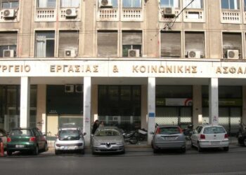 Κατά 35.000 μειώθηκαν οι θέσεις εργασίας στον ιδιώτικο τομέα τον Οκτώβριο
