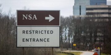 ΗΠΑ: Δικαστής κρίνει νόμιμη την παρακολούθηση τηλεφώνων της NSA