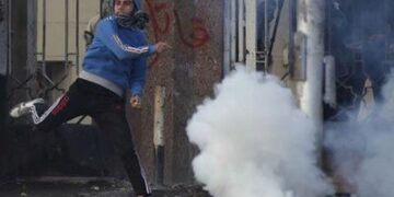 Nεκρός φοιτητής από τις συγκρούσεις στο Κάιρο