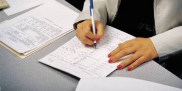 Προς κατάργηση η επικύρωση των αντιγράφων δικαιολογητικών