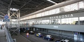 Προβλήματα από την ομίχλη στη λειτουργία του αερολιμένα «Μακεδονία»