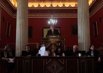 Αδιέξοδο στο ΕΚΠΑ, ανοίγει το ΕΜΠ