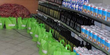 Διανομή τροφίμων στα Γρεβενά