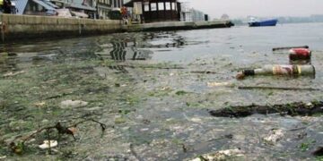 15.000 κυβικά μέτρα βιομηχανικών λυμάτων την ημέρα στο Θερμαϊκό Κόλπο