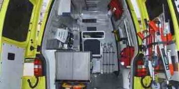 Δωρεά ασθενοφόρου στο Μποδοσάκειο