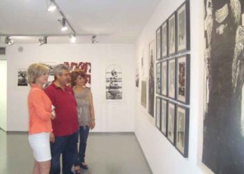 Νέα εικαστική πινελιά η έκθεση χαρακτικής της «GALLERY 512» της Πτολεμαΐδας