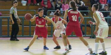 ΣΤΗ ΜΑΧΗ ΤΗΣ ΑΝΟΔΟΥ ΣΤΗΝ Α2  ΜΠΑΣΚΕΤ ΓΥΝΑΙΚΩΝ ΡΙΧΝΕΤΑΙ Ο ΗΡΑΚΛΗΣ