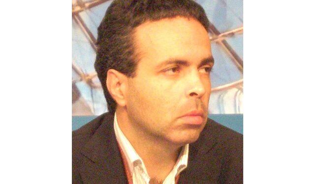 Νίκος Λυγερός: Προς τη θάλασσα