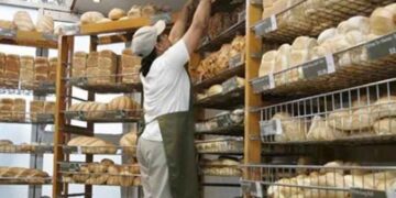 ΚΑΤΣΕΛΗΣ: Έκλεισε αφήνοντας 1000 εργαζόμενους χωρίς δουλειά και αποζημίωση