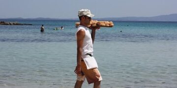 Συνέλαβαν τον «λουκουματζή» της παραλίας!