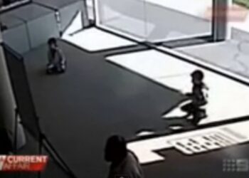 Συγκλονιστικό: 5χρόνος παρακαλεί τους ληστές να μην τον σκοτώσουν! (video)