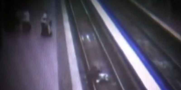 Ο ήρωας… του μετρό (video)