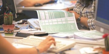 Καταργούνται αποδείξεις και συμπληρωματικός φόρος στα ενοίκια