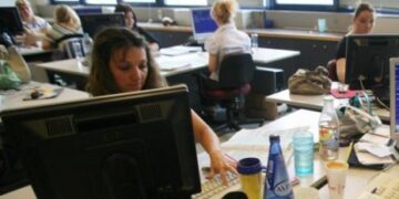 Παίρνουν φωτιά τα πειθαρχικά στο Δημόσιο