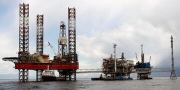 Εντοπίστηκε ο κρυμμένος ενεργειακός θησαυρός του Ιονίου και της Κρήτης – Τα γεωτρύπανα ξεκινούν στο τέλος του 2014 εκτιμάει το υπ. Περιβάλλοντος