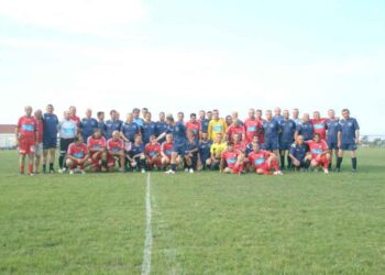 Γιορτή του ποδοσφαίρου ο αγώνας παλαιμάχων στην Αιανή