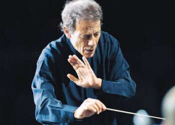 Παραιτήθηκε από το Εθνικό Θέατρο ο Σταύρος Ξαρχάκος, λόγω Λαζόπουλου και Φιλιππίδη