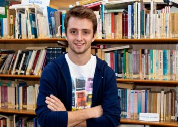 Google: 17χρονος Έλληνας στους κορυφαίους σε επιστημονικό διαγωνισμό