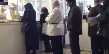 Δόθηκε τελικά παράταση για τις φορολογικές δηλώσεις – Προβλήματα με τους τόκους και τους κλειδάριθμους