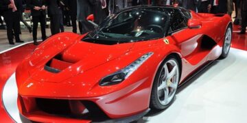 Ο μοναδικός ήχος της Laferrari!  (video)