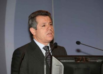 Γιώργος Βλάχος: “Μπορεί και να έγινε νοθεία στην Πολιτική Επιτροπή”