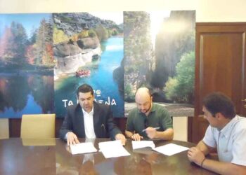 Υπογραφή σύμβασης για την Οικιστική ανάπλαση Τ.Κ. Εκκλησιών Γρεβενών