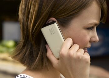 Χρήση κινητών τηλεφώνων στο εξωτερικό