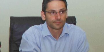 Λ. ΙΩΑΝΝΙΔΗΣ: Πελατειακή η λογική της δημοτικής αρχής για τα τραπεζοκαθίσματα