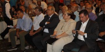 Σε βαρύ κλίμα συνεδριάζει η ΚΕΔΕ για διαθεσιμότητα και κινητικότητα – Πρόταση για «λουκέτο» στους δήμους