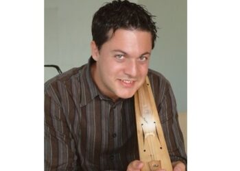 Ματθαίος Τσαχουρίδης: Η σχέση μου με τη λύρα βασίζεται σε γερά θεμέλια