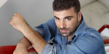 Ο Παντελίδης αποκαλύπτει από πού εμπνεύστηκε το «φίδι»