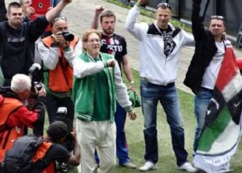 Συγκλονιστικό βίντεο με τον ετοιμοθάνατο οπαδό της Φέγενορντ