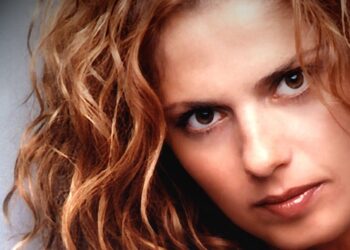 “Γιορτές Πολιτισμού” στο Καρυοχώρι με την Ελένη Τσαλιγοπούλου