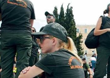 Στοχεύουν στους δήμους για το δεύτερο κύμα διαθεσιμότητας