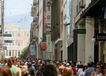 Κορκίδης: Μειώσεις 13% ή μειώσεις 32% στους μισθούς των εμποροϋπαλλήλων