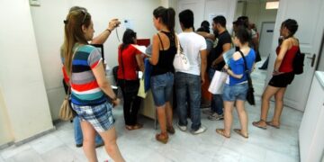 Πως θα γίνουν οι 50.000 προσλήψεις ανέργων για πεντάμηνη απασχόληση στο Δημόσιο