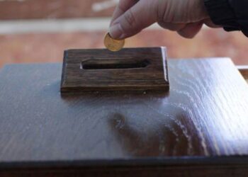 Άγνωστοι ξάφρισαν το παγκάρι εκκλησίας στη Σιάτιστα