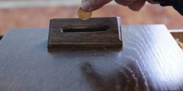 Άγνωστοι ξάφρισαν το παγκάρι εκκλησίας στη Σιάτιστα