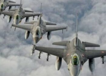 Νέα πρόκληση στο Αιγαίο από τουρκικά αεροσκάφη