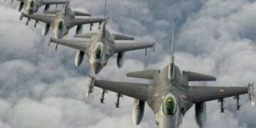 Νέα πρόκληση στο Αιγαίο από τουρκικά αεροσκάφη